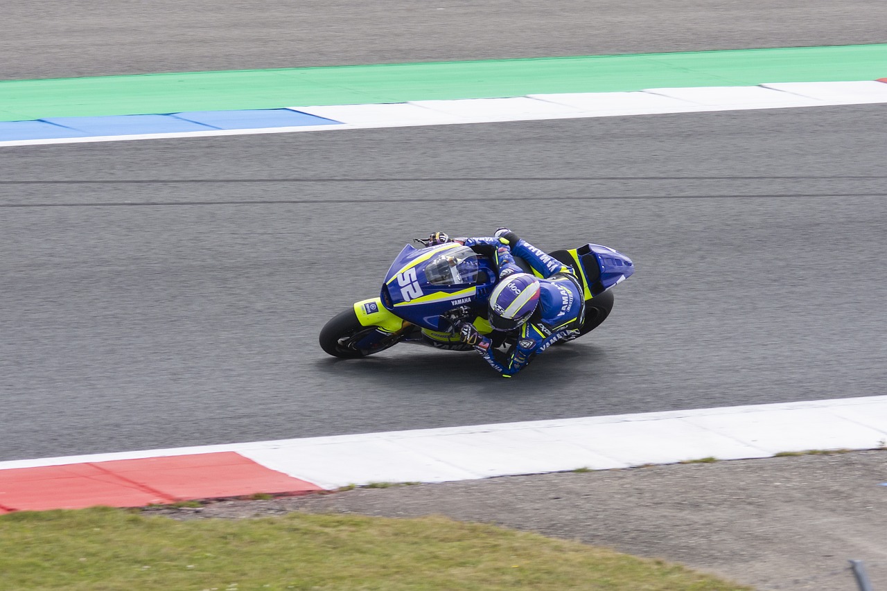 全球球迷无 全球球迷无