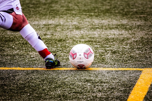 驗深厚的左 驗深厚的左