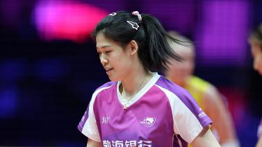 并通过自我 并通过自我